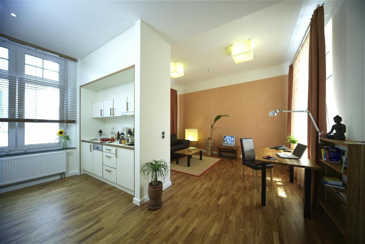 Western Hotel 3*