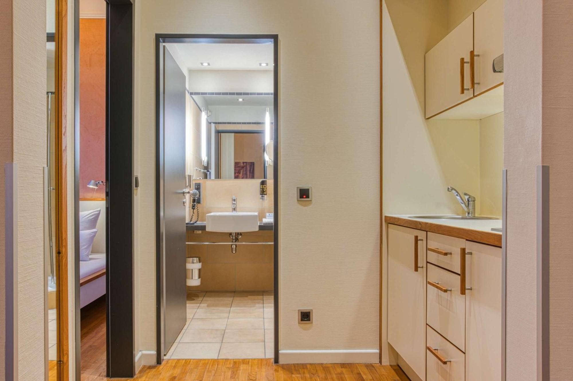 Hotel Western 3*